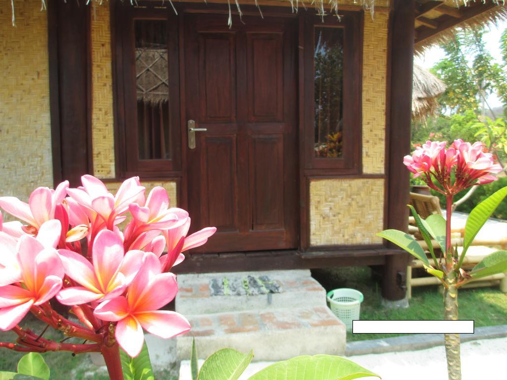Selong Belanak Bungalows エクステリア 写真