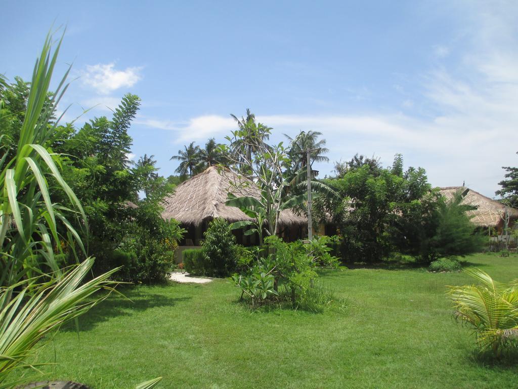 Selong Belanak Bungalows エクステリア 写真