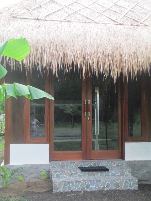 Selong Belanak Bungalows エクステリア 写真